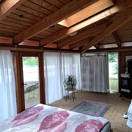 Ferienwohnung, Ruhig Im Gruenen Lejlighed *